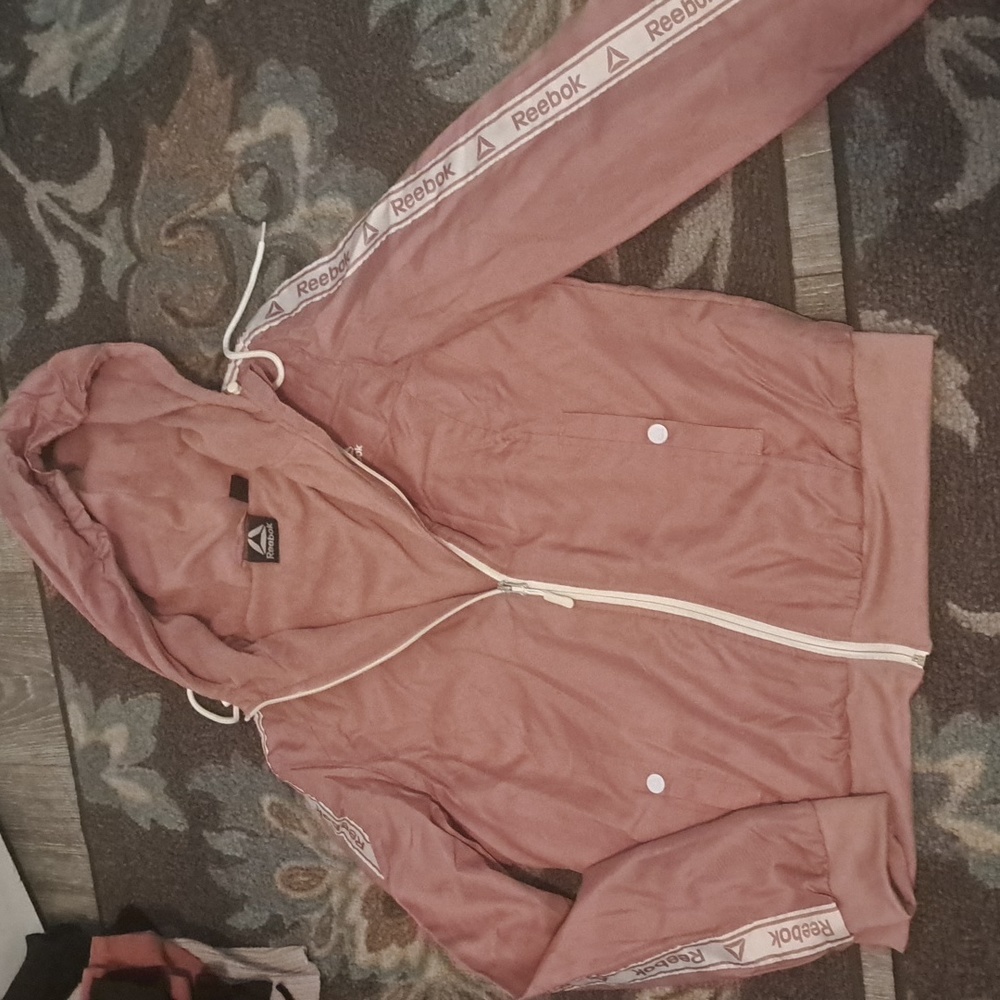 Reebok jacket sz M